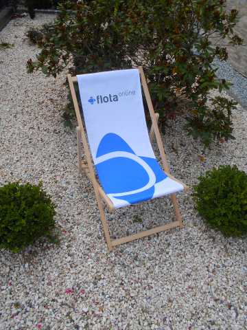 Tumbona publicitaria personalizada con texto