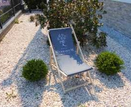 Tumbonas azules marinos